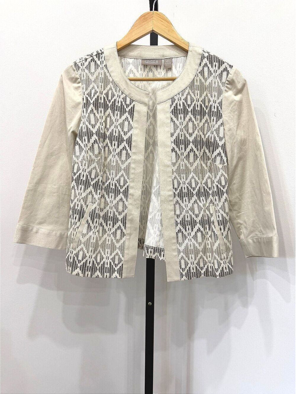 NWT Chico's Rafiki Aiyana 3/4 Sleeve Patterned Cardigan Jacket Size 0